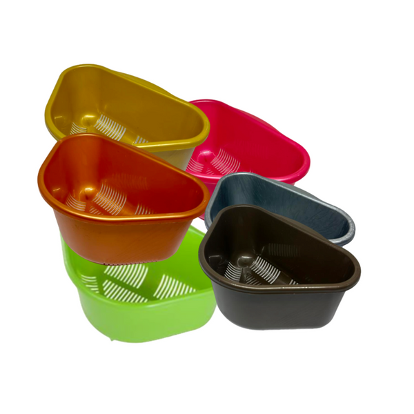 Corner plastic drainer x